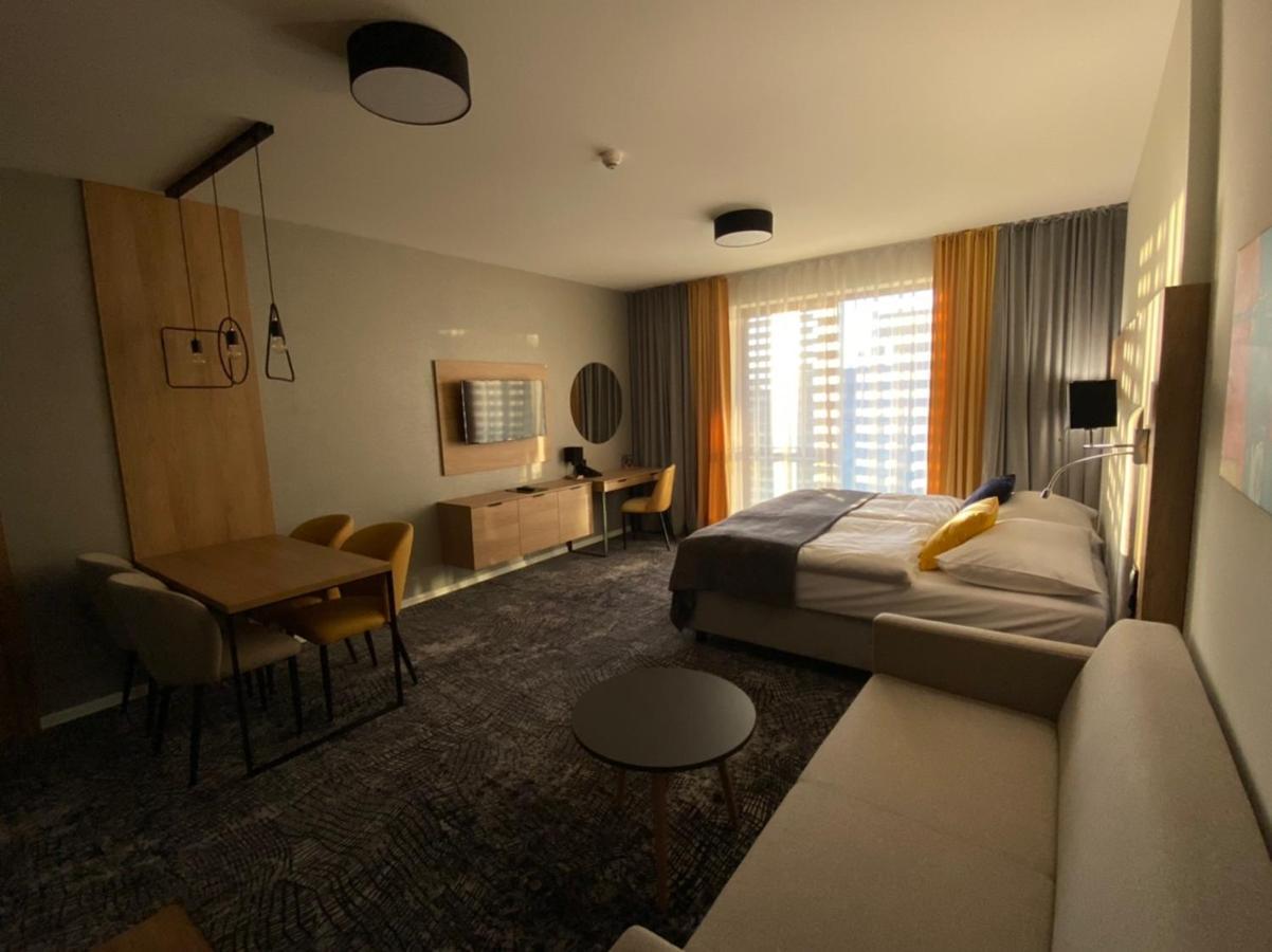 Apartment Friends Besenova - Free Swinning Pool Dış mekan fotoğraf